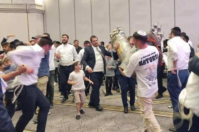Oct. 7 survivors and hostages' families take part in a Simchat Torah celebration at the Ramada Hotel in Jerusalem, Oct. 23, 2024. Credit: Courtesy.
