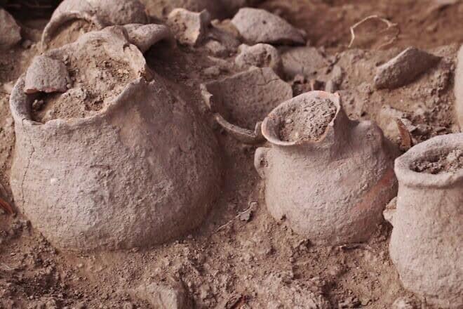 Ancient vessels unearthed during an archaeological dig in a 5,000 year-old settlement near the central Israeli city of Beit Shemesh. Credit: Israel Antiquities Authority.