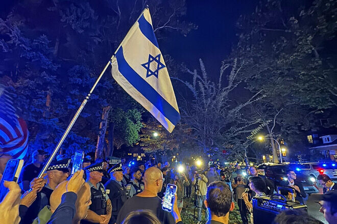 A rally in Chicago organized by the Chicago Jewish Alliance on Oct. 30, 2024. Credit: Chicago Jewish Alliance.