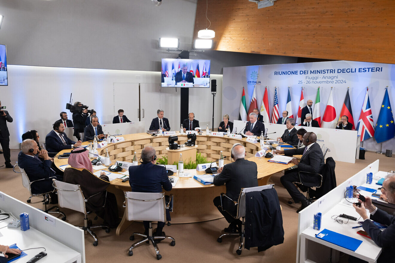 U.S. Secretary of State Antony Blinken participates in the G7 Foreign Ministers Working Lunch and session on Situation in the Middle East and in the Red Sea in Anagni, Italy, Nov. 25, 2024. Credit: Chuck Kennedy/U.S. State Department.
