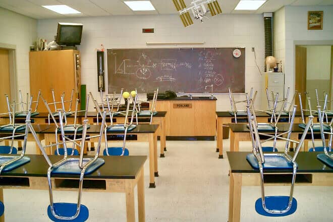 A public school classroom in the United States. Photo by Harrison Keely/Pixabay.