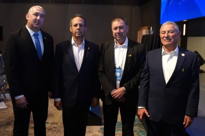 From left: Yehuda Setton, Jewish Agency CEO and director general; Mark Wilf, chairman of the Board of Governors; newly elected Board of Governors member Col. Mofid Marai; and Jewish Agency chairman, Maj. Gen. (res.) Doron Almog. Photo by Lior Daskal.