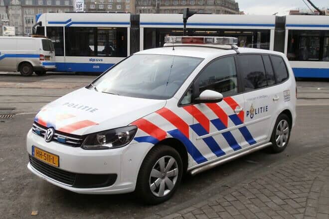 Volkswagen Touran of Dutch National Police in December 2016. Photo by Paul Townley/Pixabay.