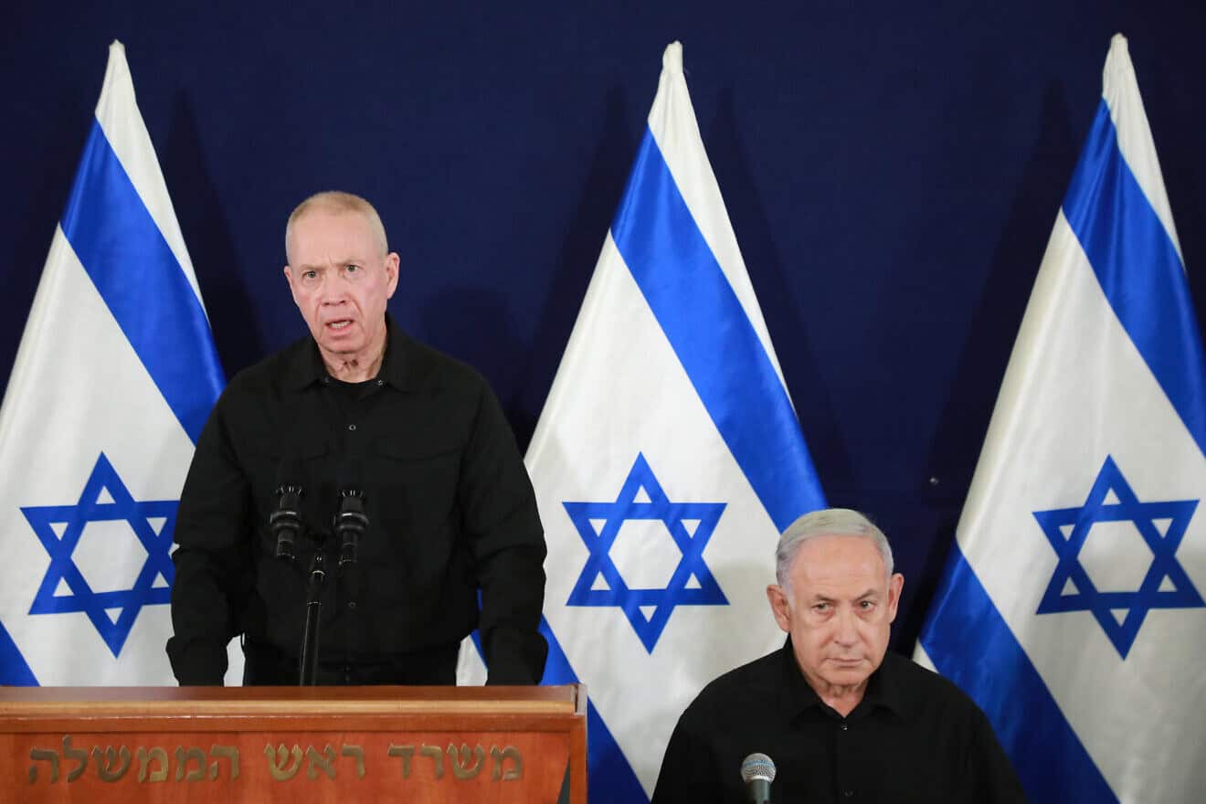 Israeli Prime Minister Benjamin Netanyahu and Israeli Minister of Defense Yoav Gallant on Oct. 28, 2023. Photo by Dana Kopel/Flash90.