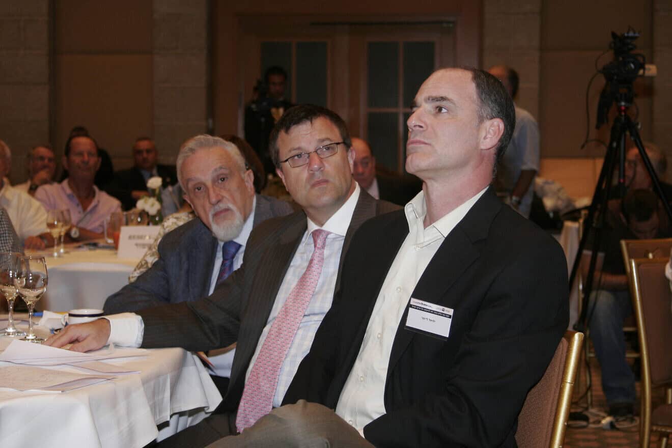 Public policy analyst and politician Yechiel Leiter (right) at a conference at the David Citadel Hotel in  Jerusalem, Oct. 22, 2007. Photo by Dan Porges/Getty Images.