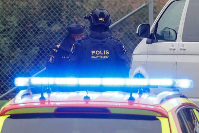 Swedish bomb disposal experts at the scene of a shooting at the offices of Israeli defense contractor Elbit Systems in Gothenburg, Oct. 10, 2024. Photo by Adam Ihse/TT/TT News Agenct/AFP via Getty Images.