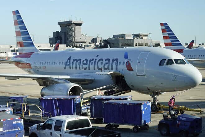 An American Airlines plane sits by a gate at the Hartsfield-Jackson Atlanta International Airport on Oct. 23, 2024 in Atlanta, Georgia. Photo by Joe Raedle/Getty Images.