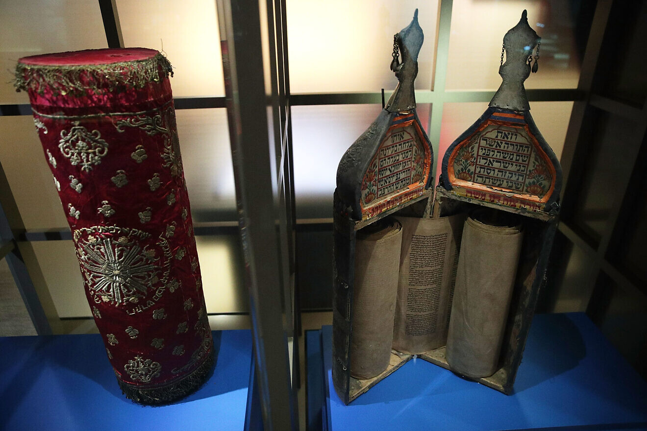A  Sephardic Torah scroll is on display at Museum of the Bible in Washington, D.C., Nov. 15, 2017. Photo by Alex Wong/Getty Images.