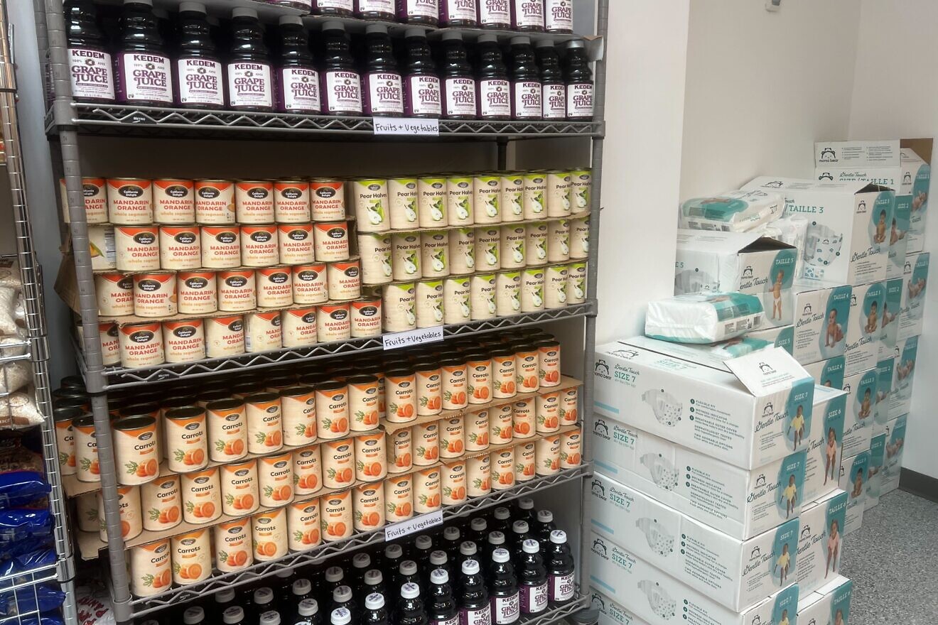 Shelves of food for those in need at the UJA-Federation of New York's Brooklyn Hub, Nov. 21, 2024. Photo by Vita Fellig.