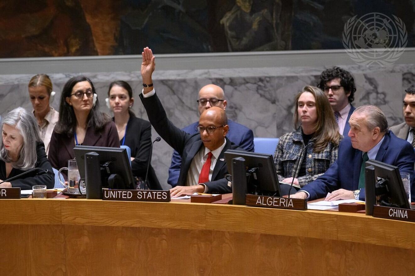 Robert Wood, deputy permanent U.S. representative to the United Nations, votes against a U.N. Security Council resolution on the Middle East, Nov. 20, 2024. Credit: Loey Felipe/U.N. Photo.