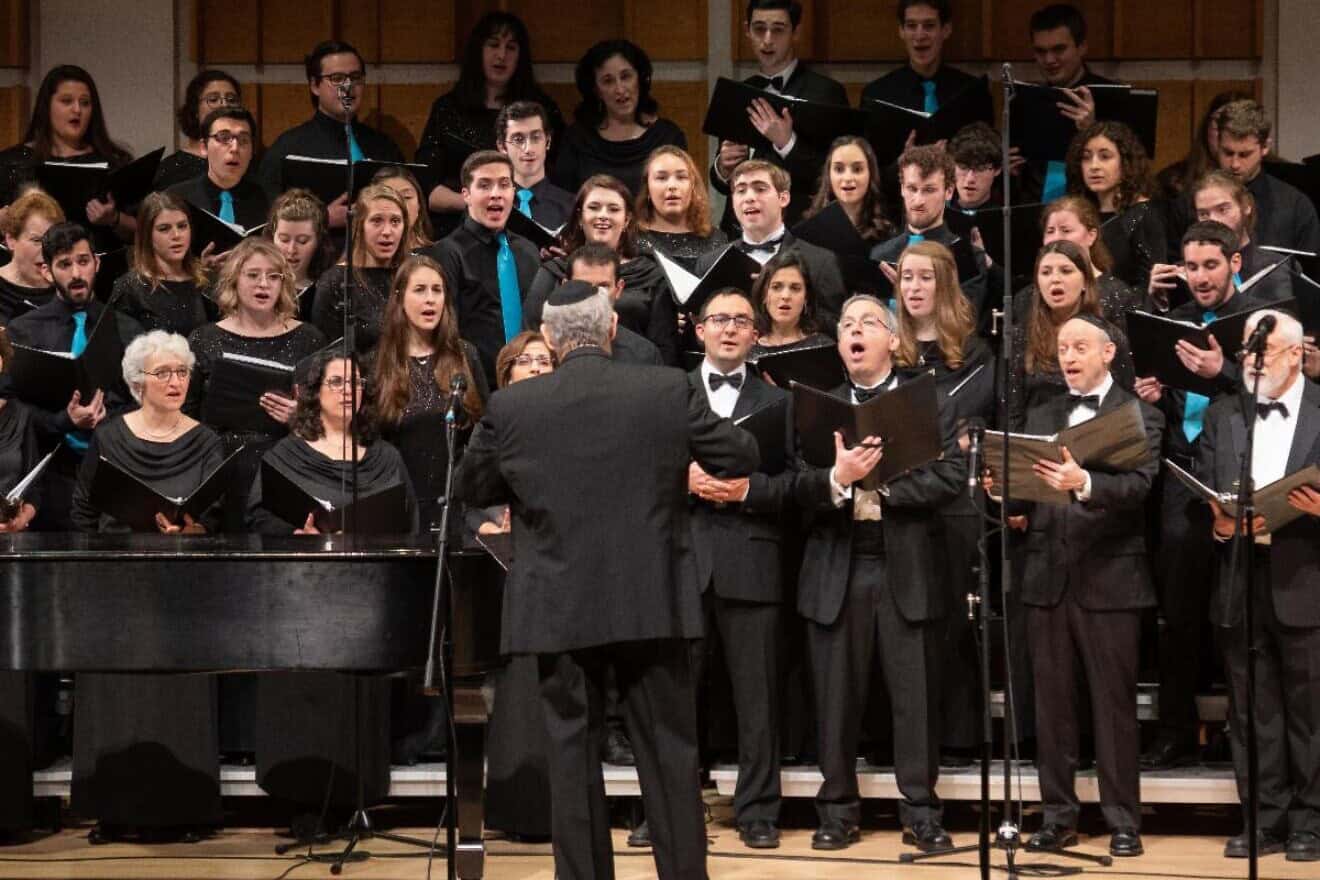Members of the Zamir and Noded groups during a performance. Credit: Courtesy of the Zamir Choral Foundation.