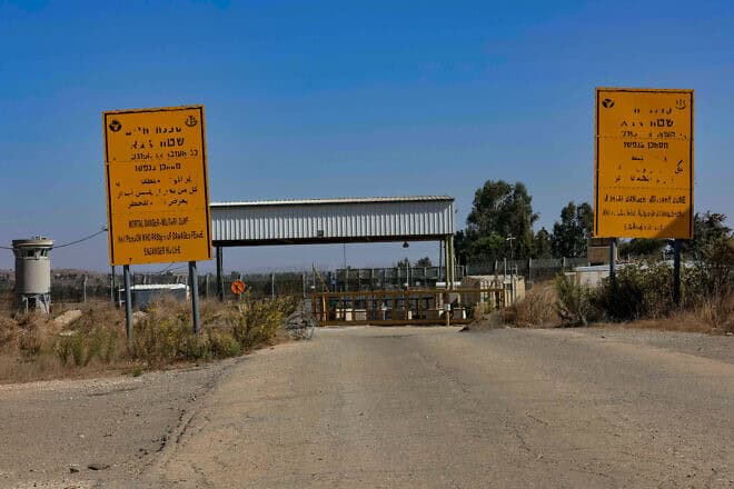 View of the border fence between Israel and Syria, northern Israel, Oct. 18, 2024. Photo by Oren Cohen/Flash90.