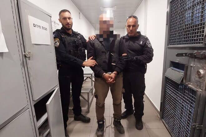 The arrest of the eastern Jerusalem resident suspected of aiding the terrorist who wounded 10 people, three seriously, in Friday's bus shooting attack near Ariel, Nov. 30, 2024. Credit: Israel Police.