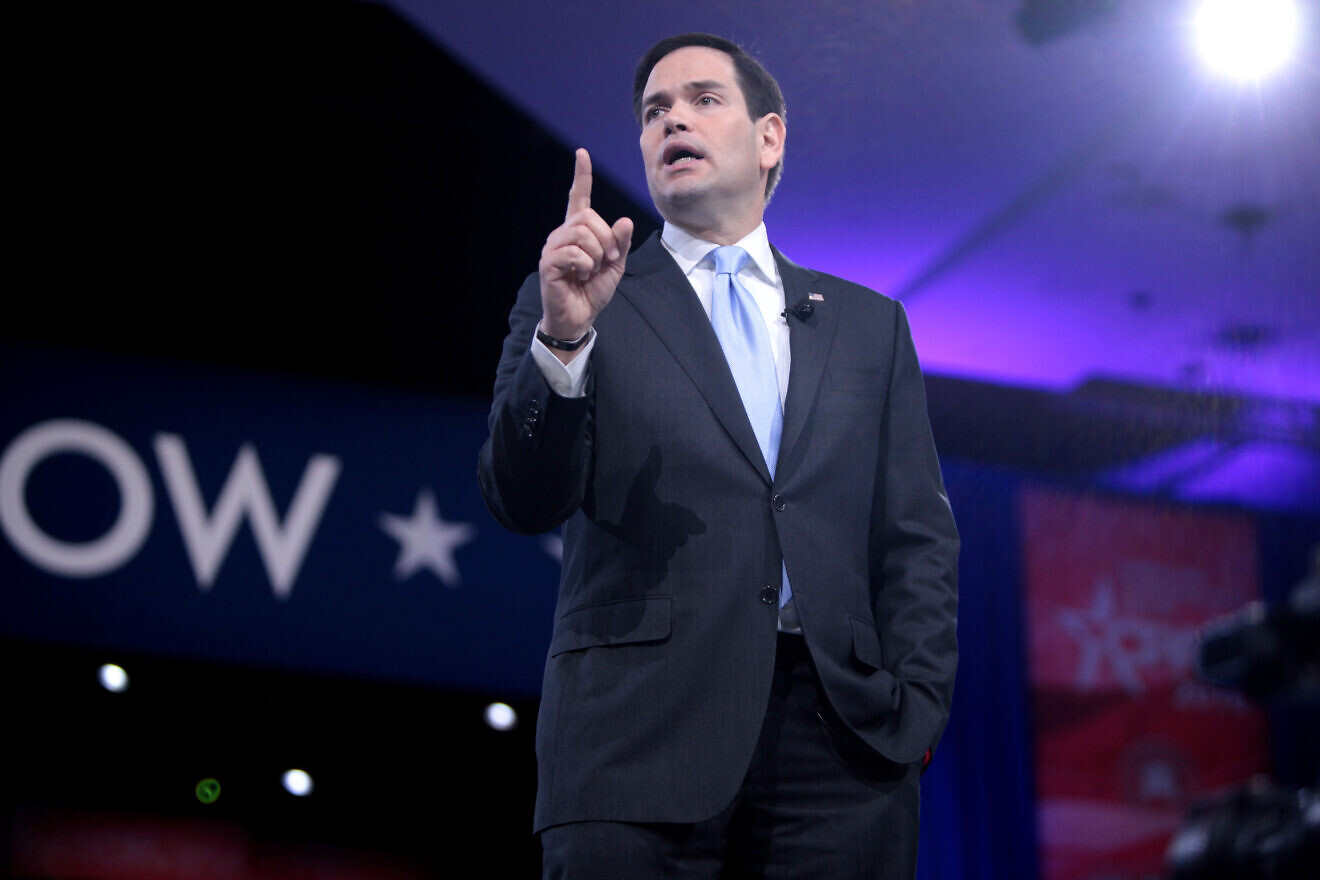 Sen. Marco Rubio (R-Fla.) speaking at the 2016 Conservative Political Action Conference (CPAC) in National Harbor, Md., March 5, 2016. Photo by Gage Skidmore/Creative Commons.