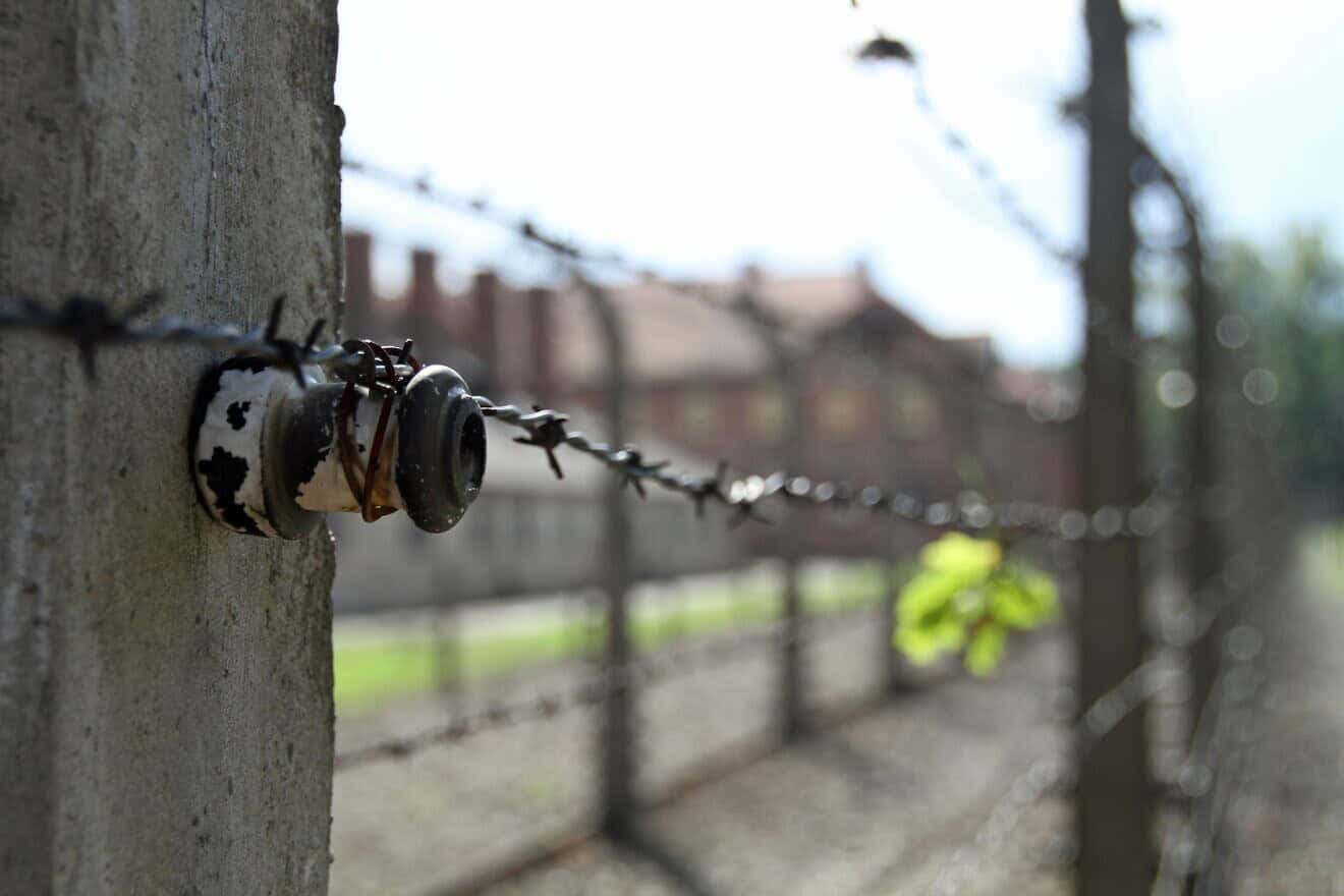 Auschwitz. Credit: Monica Volpin/Pixabay.