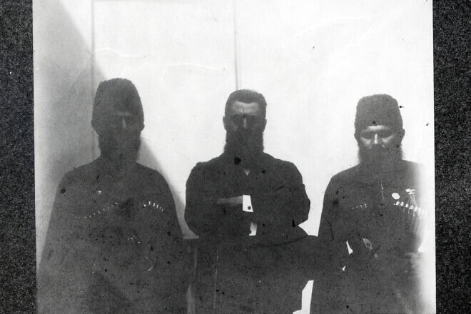 Theodor Herzl and Zionist delegates from Russia at the Sixth World Zionist Congress in 1903. Credit: Israel Government Press Office Photo.