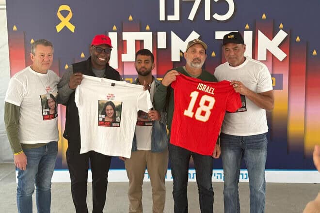 NFL Legends Nick Lowery and Tony Richardson meet with the father of brother of Hamas captive Na'ama Levy. Photo courtesy of Eric Rubin.