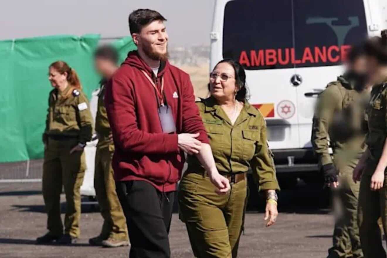 Alexandre Troufanov enters into the hands of Israeli forces, inside the Gaza Strip, Feb. 15, 2025. Credit: IDF Spokesperson's Unit.