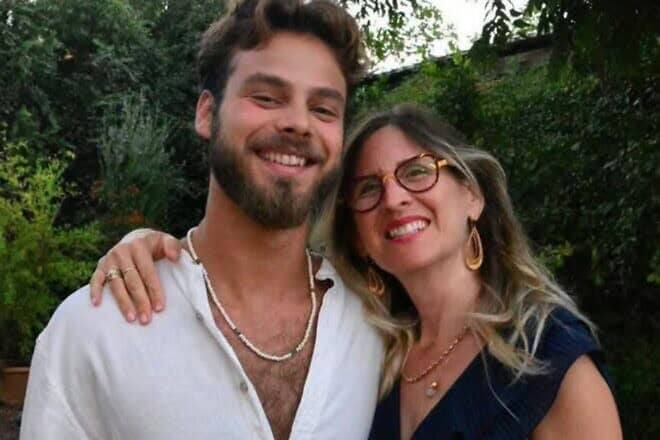 Alon Ohel with his mother, Idit. Credit: Courtesy.