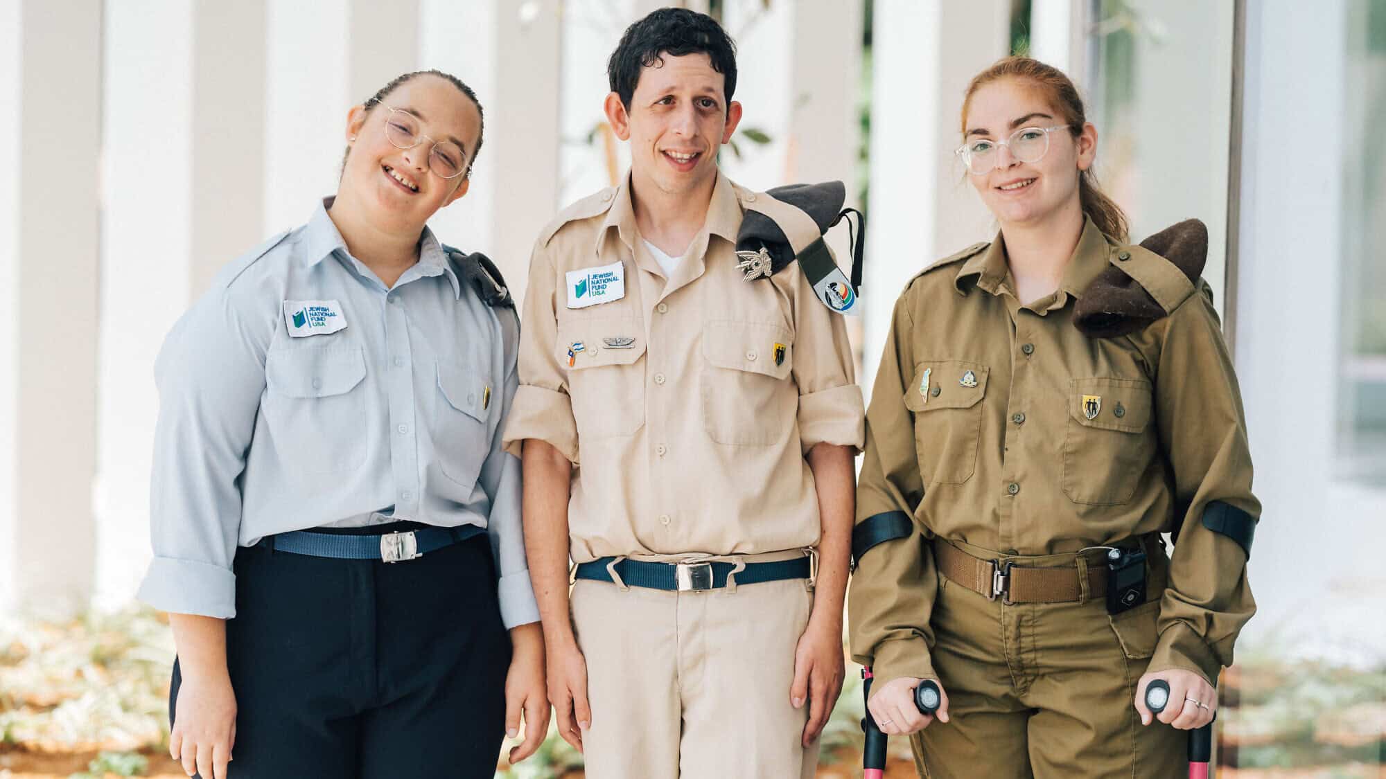 Doron Laor (center) with Special in Uniform bandmates Adi Yehuda (left) and Hodaya Shlomi. Credit: Ray Studios/Jewish National Fund-USA.
