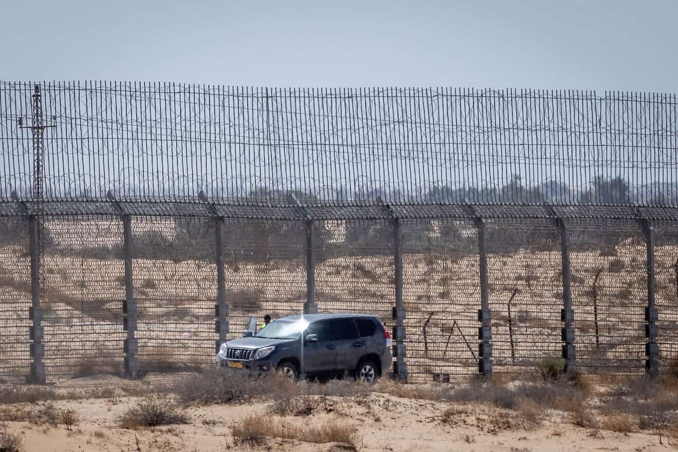 Members of an Israeli counter-terrorist unit during a military operation on the border with Egypt, July 12, 2022. Photo by Nati Shohat/Flash90.