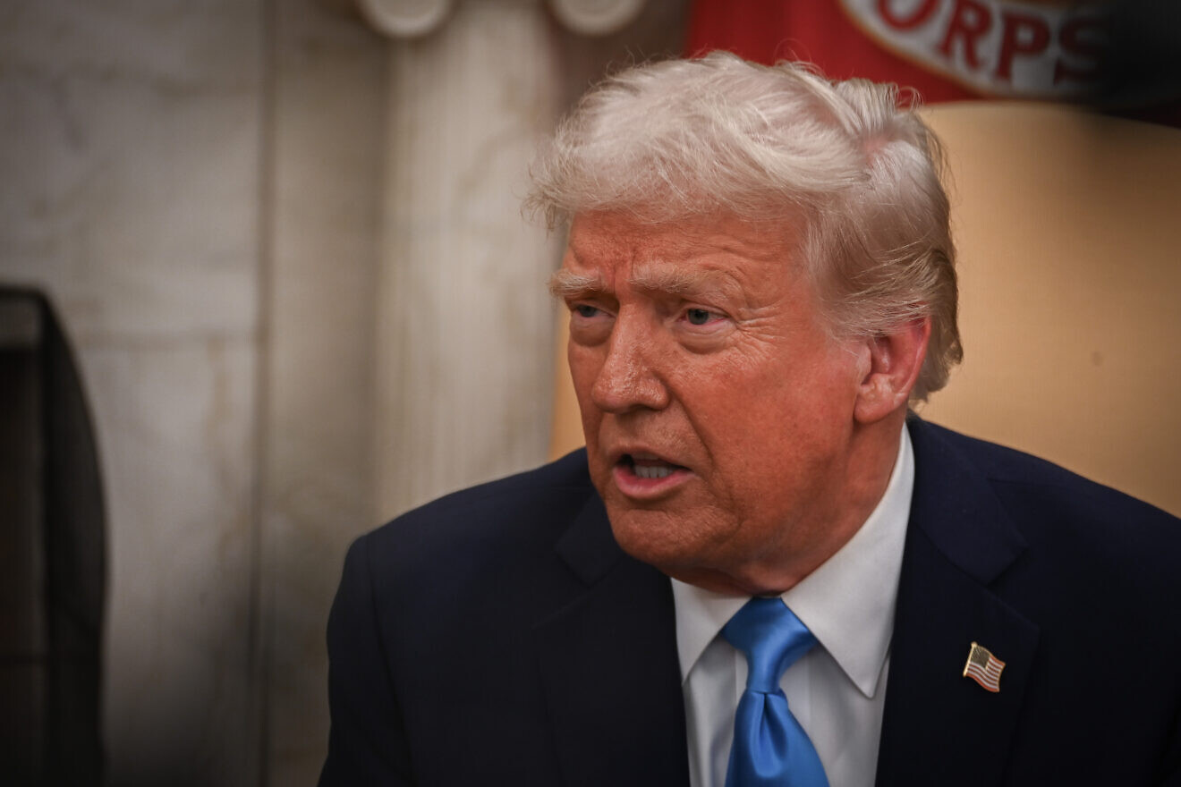 U.S. President Donald Trump meets with Israeli Prime Minister Benjamin Netanyahu at the White House in Washington, Feb. 4, 2025. Photo by Liri Agami/Flash90.