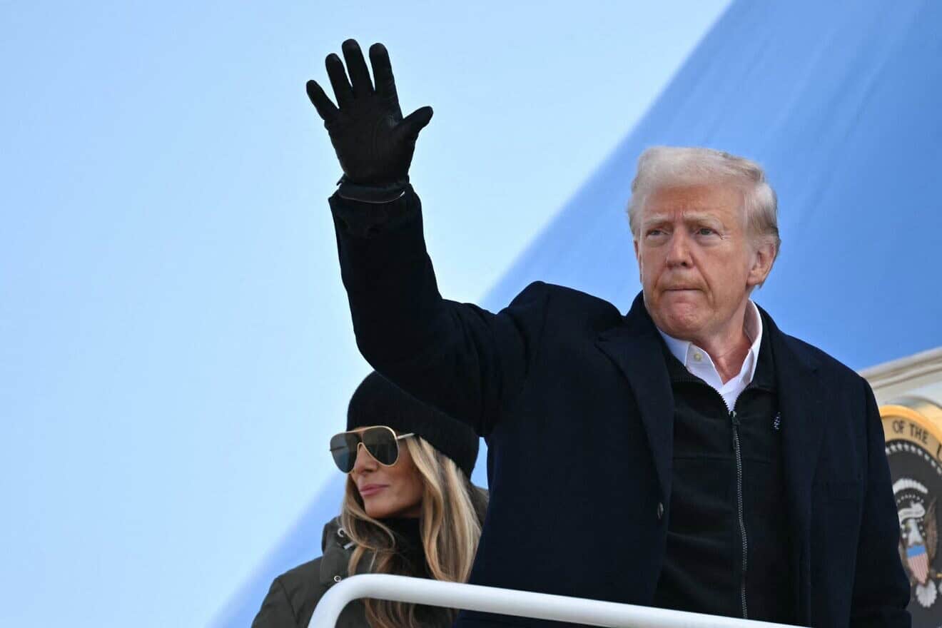 US President Donald Trump and first lady Melania Trump board Air Force One at Joint Base Andrews in Maryland on Jan. 24, 2025. Photo by Mandel Ngan/AFP via Getty Images.