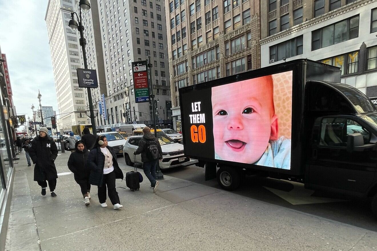 Image of a Consulate General of Israel in New York mobile ad campaign marking 500 days of hostages in Gaza, Feb. 18, 2025. Credit: Consulate General of Israel in New York.