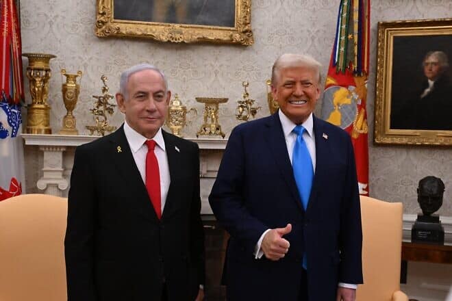 Israeli Prime Minister Benjamin Netanyahu and U.S. President Donald Trump at the White House in Washington, Jan. 4, 2025. Photo by Avi Ohayon/GPO.