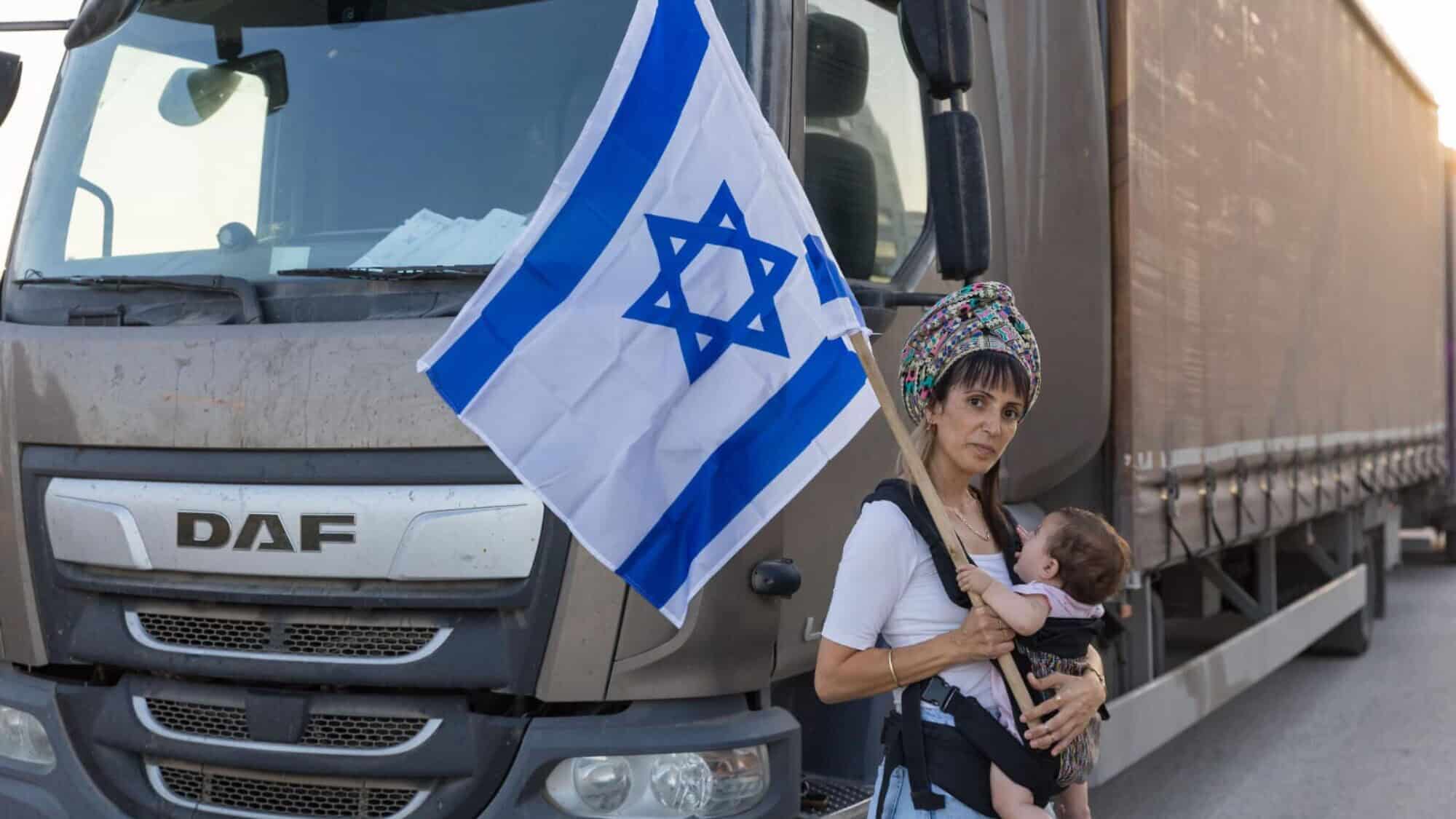 Tzav 9 co-founder Reut Ben-Chaim in her hometown of Netivot, in the western Negev. Photo by Liron Moldovan.