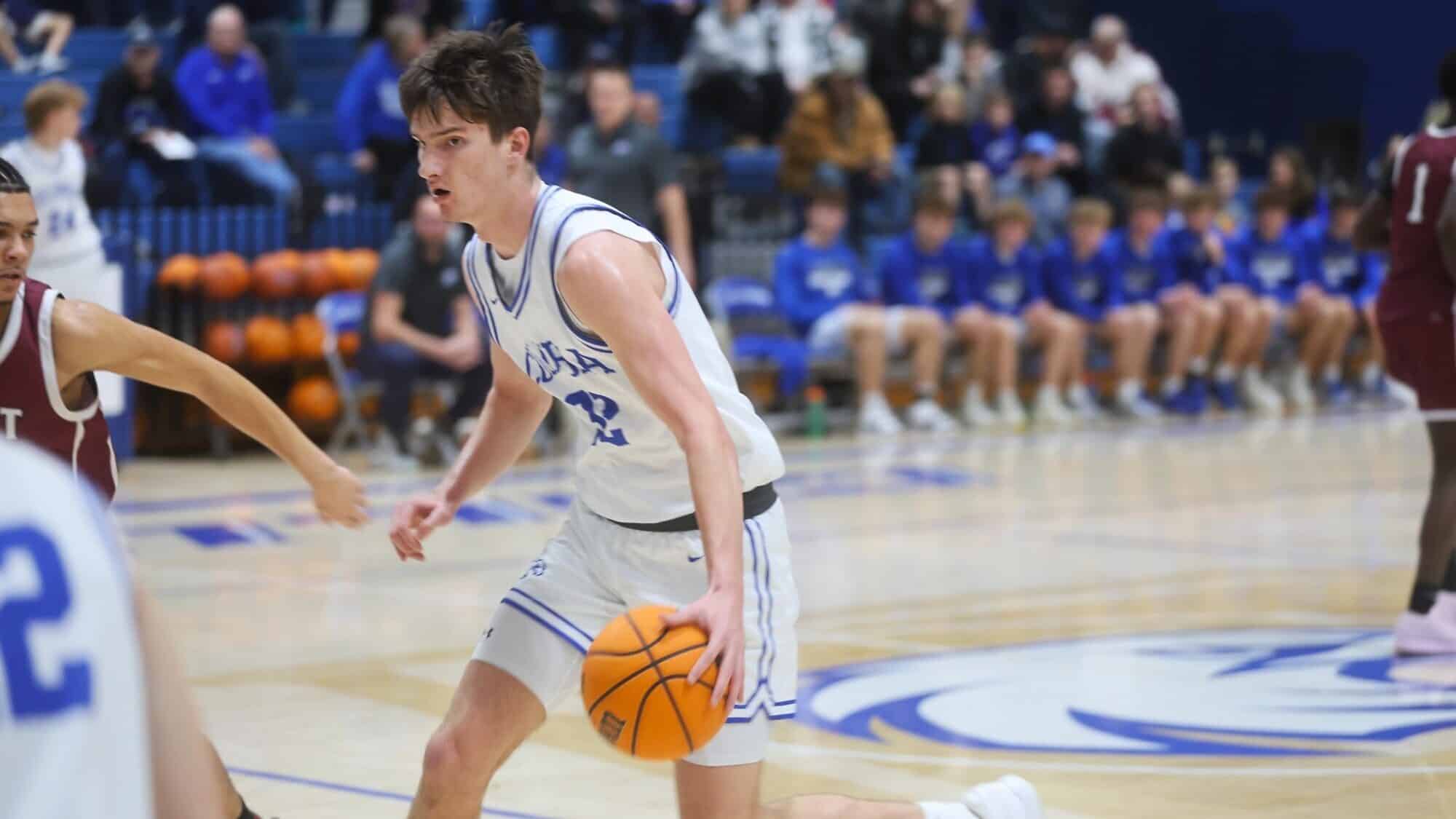Sam Donald, No. 32, of the Columbia (Illinois) High School Eagles at a game against Belleville West (Illinois) High School on Feb. 1, 2025. Photo by Bill Motchan.