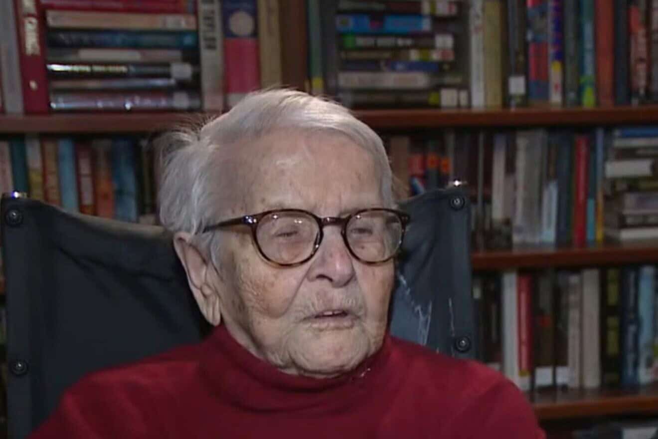 Holocaust survivor Rose Girone, 113, speaks with Fox 5 NY's Jodi Goldberg in January 2025. Source: Screenshot.