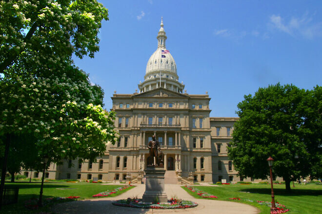 The Michigan Capitol building in Lansing. Credit: Catherine Ottarson/Wikipedia.
