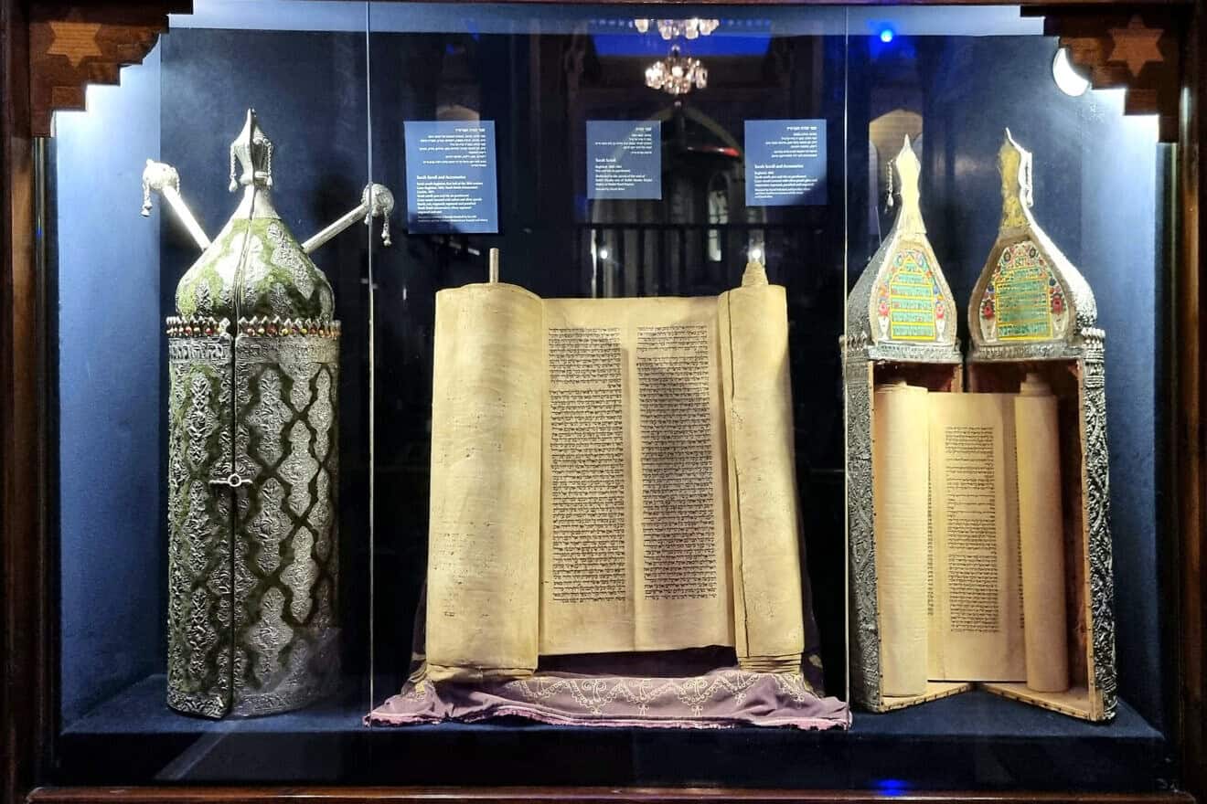 An ornate Holy Ark and its Torah scroll taken from Iraq by fleeing Jews is on display at the  Babylonian Jewish Heritage Center in Or Yehuda, Israel, and pictured here in November 2021. Photo by Israel Parker/Wikimedia Commons.
