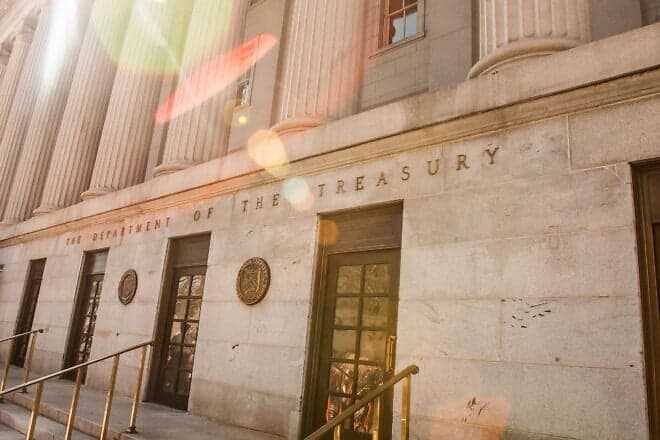Front entrance of the U.S. Department of the Treasury. Credit: U.S. Department of the Treasury via Wikimedia Commons.