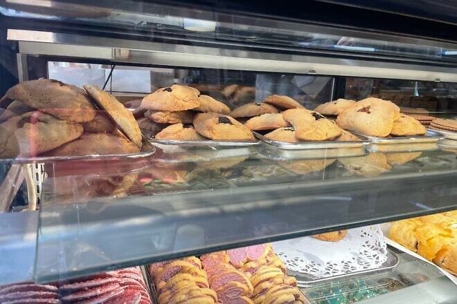 The Hungarian Pastry Shop in Manhattan on March 5, 2025. Photo by Anna Rahmanan.