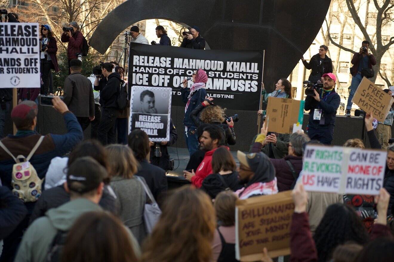 Protests in the Thomas Paine Park in New York City against the detention of activist and former Columbia University student Mahmoud Khalil, on March 10, 2025. Credit: SWinxy via Wikimedia Commons.