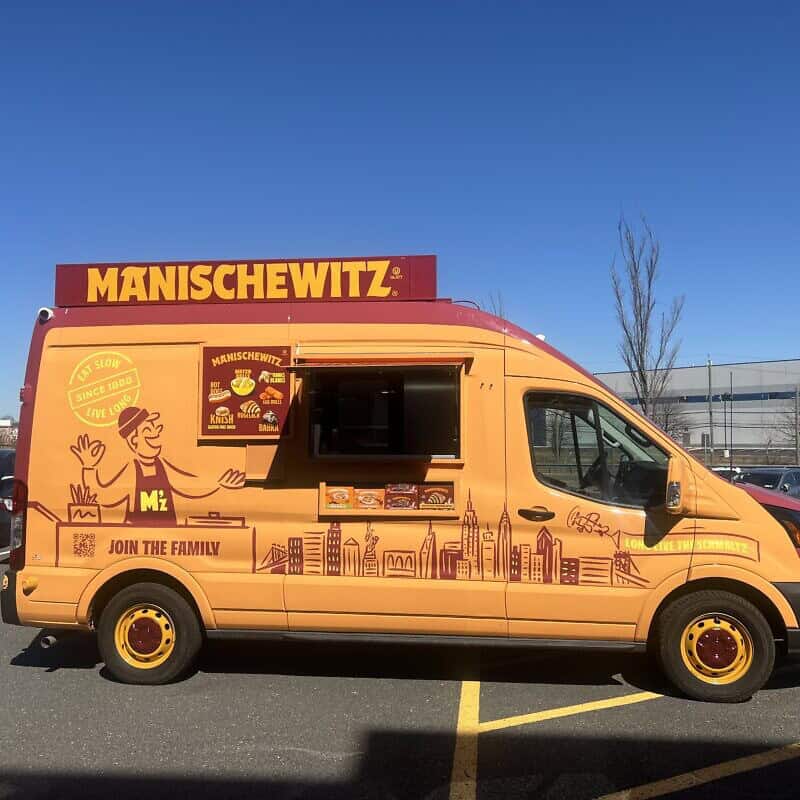 Maschewitz's Deli on Wheels food truck will debut before Passover visiting stores in New York and New Jersey. Credit: Courtesy.