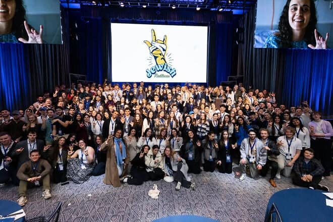 Jewish students, community leaders and influencers at the Combat Antisemitism Movement's "Rise & Respond: Global Student Summit Against Antisemitism" pay homage to released hostage Emily Damari, on March 23, 2025. Photo by Ohad Kab.