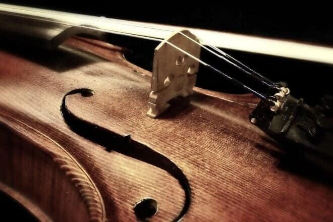Violin. Credit: Pexels.