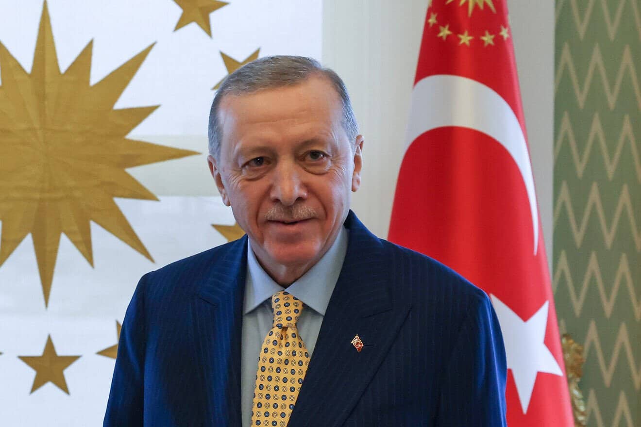 Recep Tayyip Erdogan attends a meeting at the Vahdettin Palace in Istanbul, Turkey on Jan. 26, 2024. Photo by Rory Arnold/No10 Downing Street/Wikimedia Commons