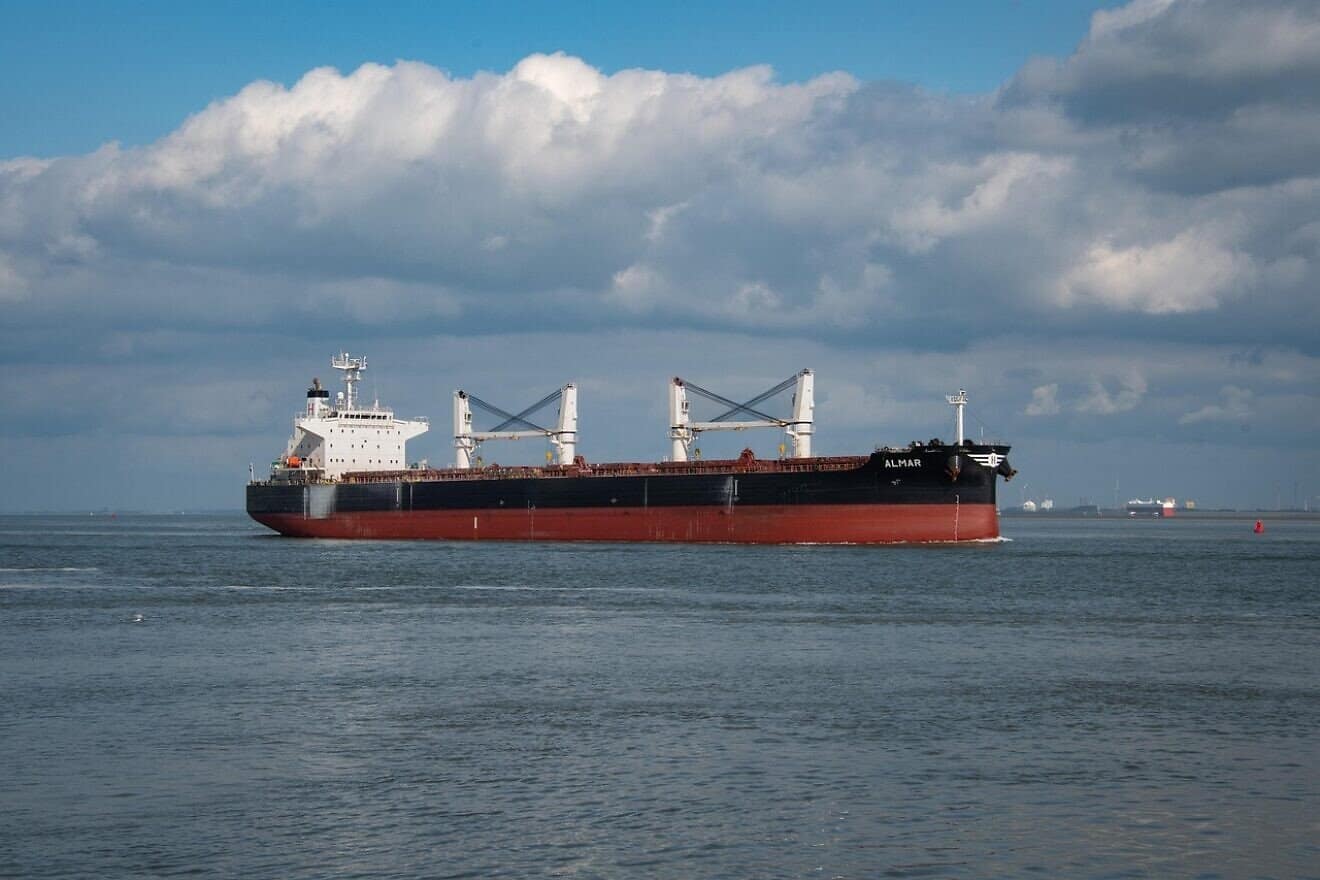 Container ship. Image by Freddy/Pixabay.