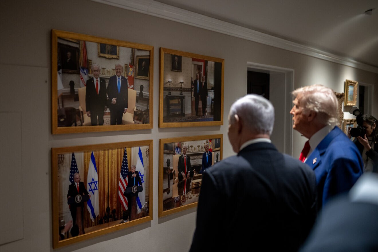 U.S. President Donald Trump greets Israeli Prime Minister Benjamin Netanyahu in the West Wing of the White House, April 7, 2025. Credit: Daniel Torok/White House.