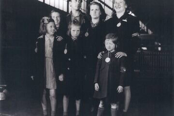 The seven Weber siblings from Germany survived the Holocaust, left Europe, arrived in the United States and settled in Chicago, as described in the film “Unbroken” (2025). Credit: Courtesy of Greenwich Entertainment.